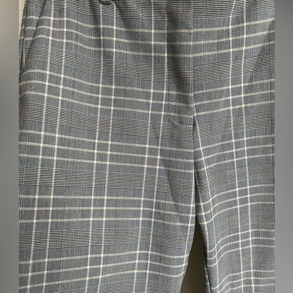 H&M Gray Plaid Slacks Regular Waist Ankle Length - Picture 2 of 5